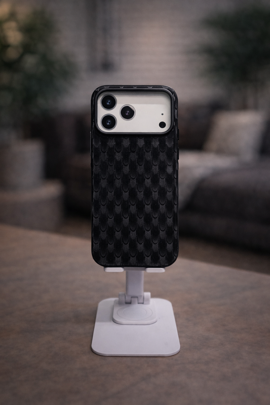 NovScale Mag iPhone 17 Pro Case Black