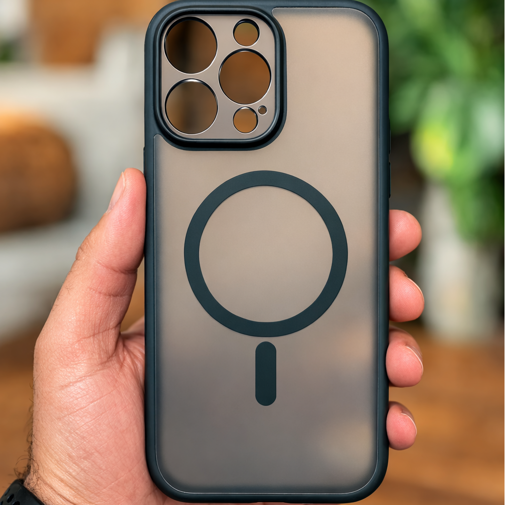 Super Strong Frosted Mag Dark Green iPhone 16 Pro Case