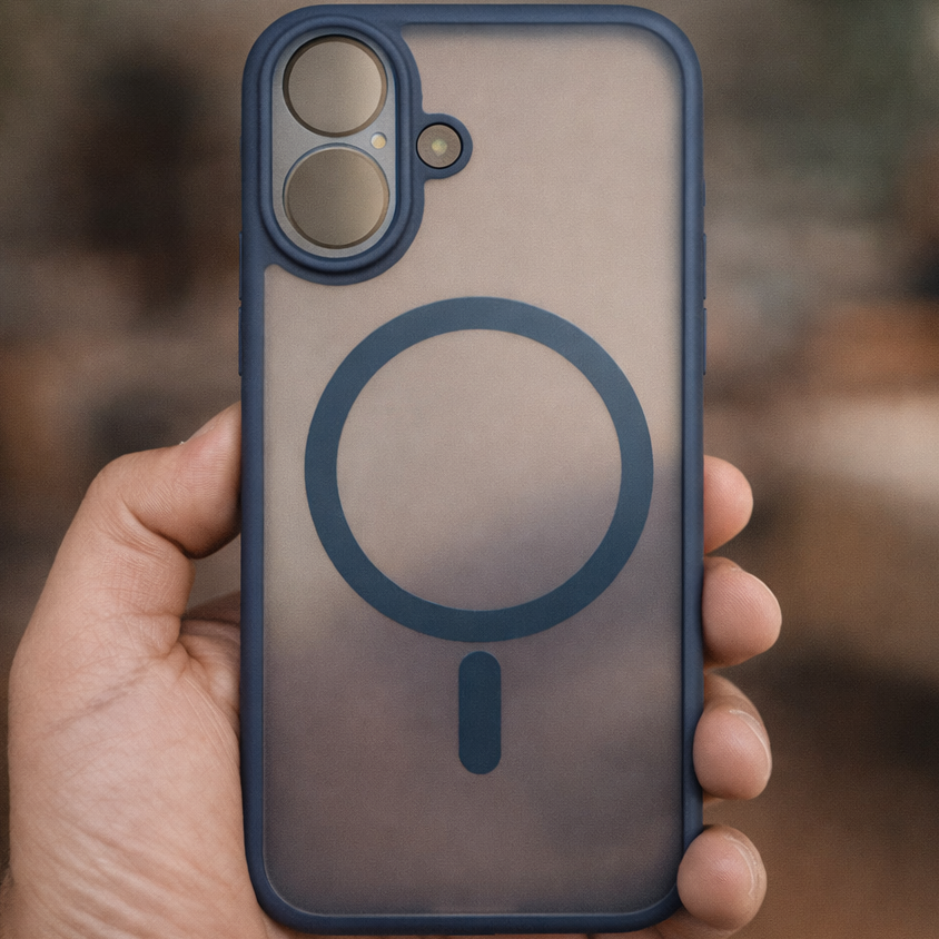 Super Strong Frosted Mag Blue iPhone 17 Case