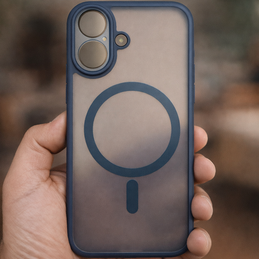 Super Strong Frosted Mag Blue iPhone 17 Case