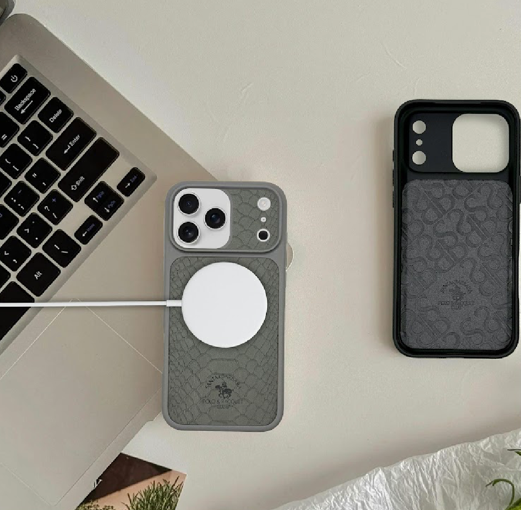 Iphone 17 KNIGHT Snake Print Magnetic Phone Case